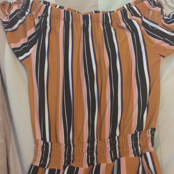 Romper - Picture 2 of 3